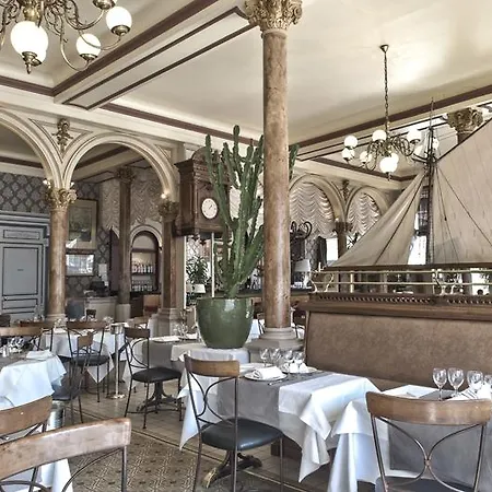 France Et Chateaubriand Готель 3*